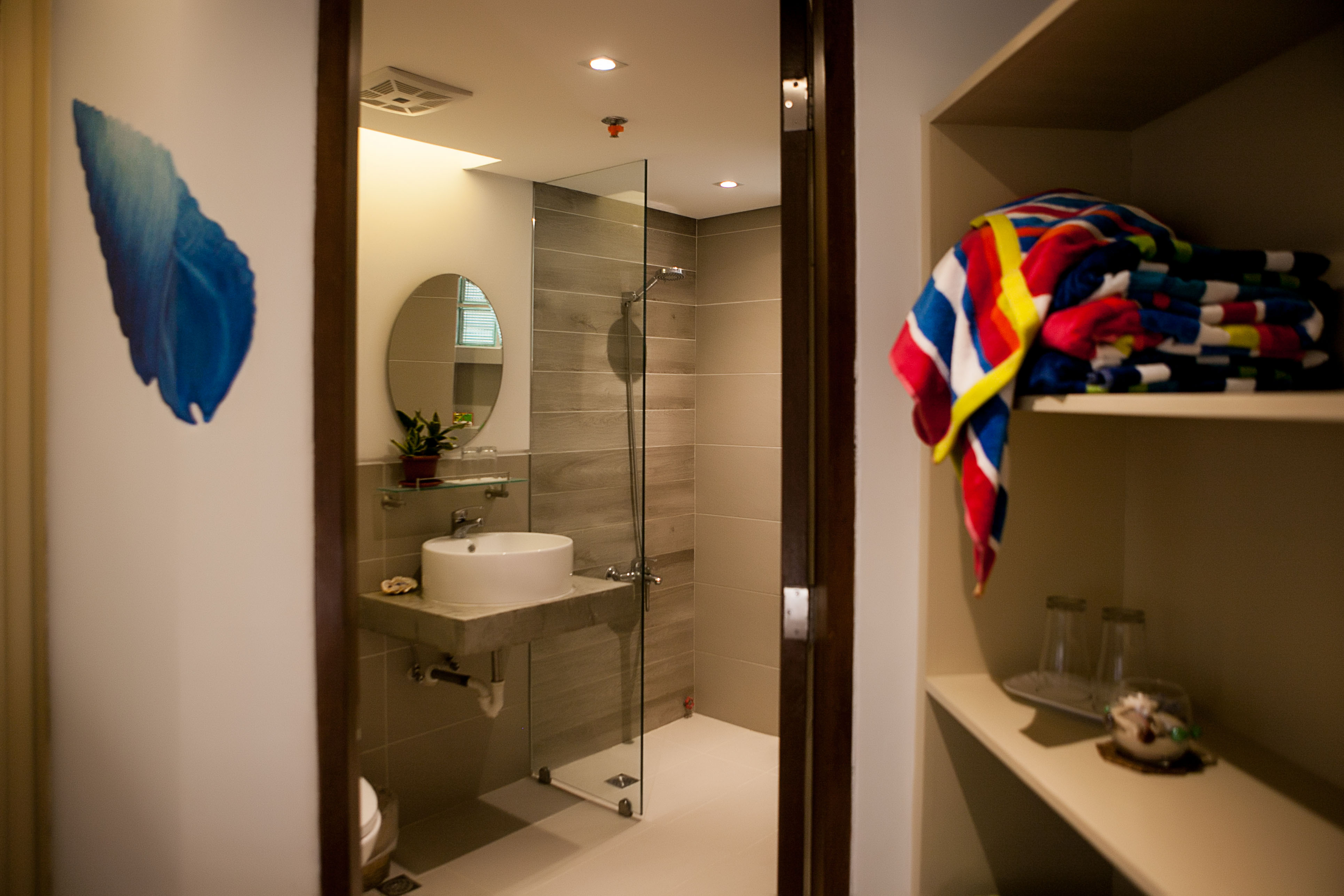 Executive Twin Standard